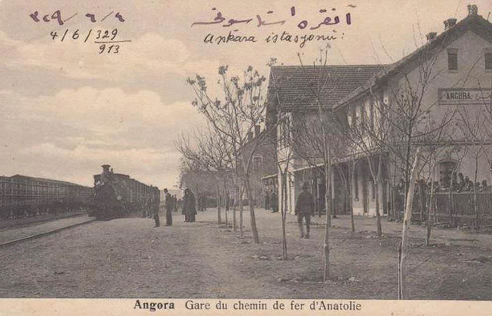 Ankara_Angora_Railway_Station_Anatolian_Railway_1913