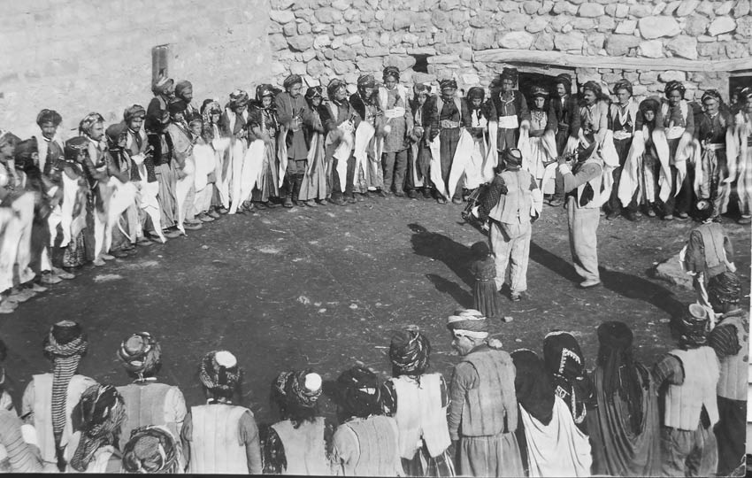 Van_Armenian Wedding_Circle dance_c. 1900