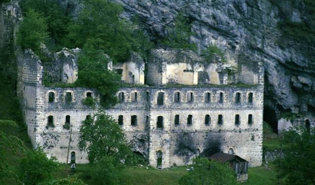 Ruins of Vazelon Monastery