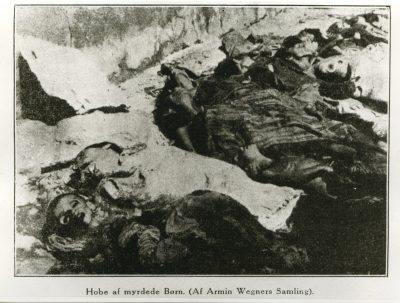 Slain_Armenian_children_1915