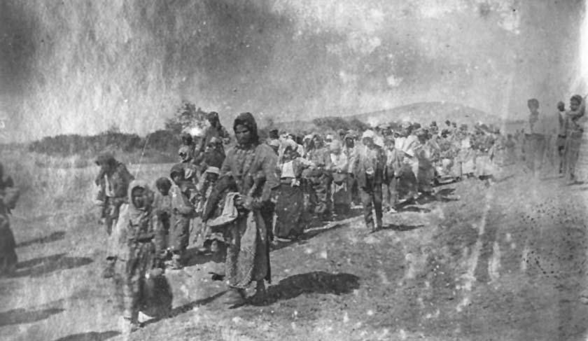 Armenian deportees_Summer 1915_Leslie A. Dvis