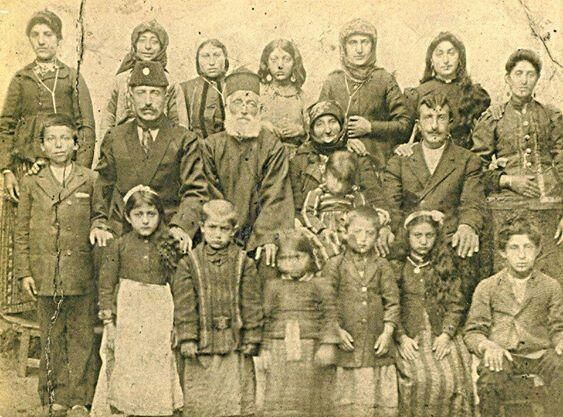 Pastor Hovhannes_family_Hazar village_Cemisgezek_before 1915